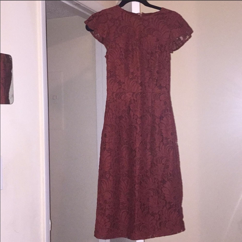 H & M lace midi